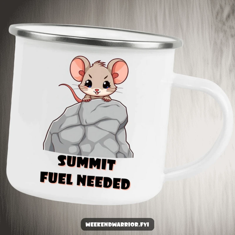 Funny camping mug depicting a brave mouse scaling a cartoonish rock face, ideal for enjoying beverages during outdoor adventures.